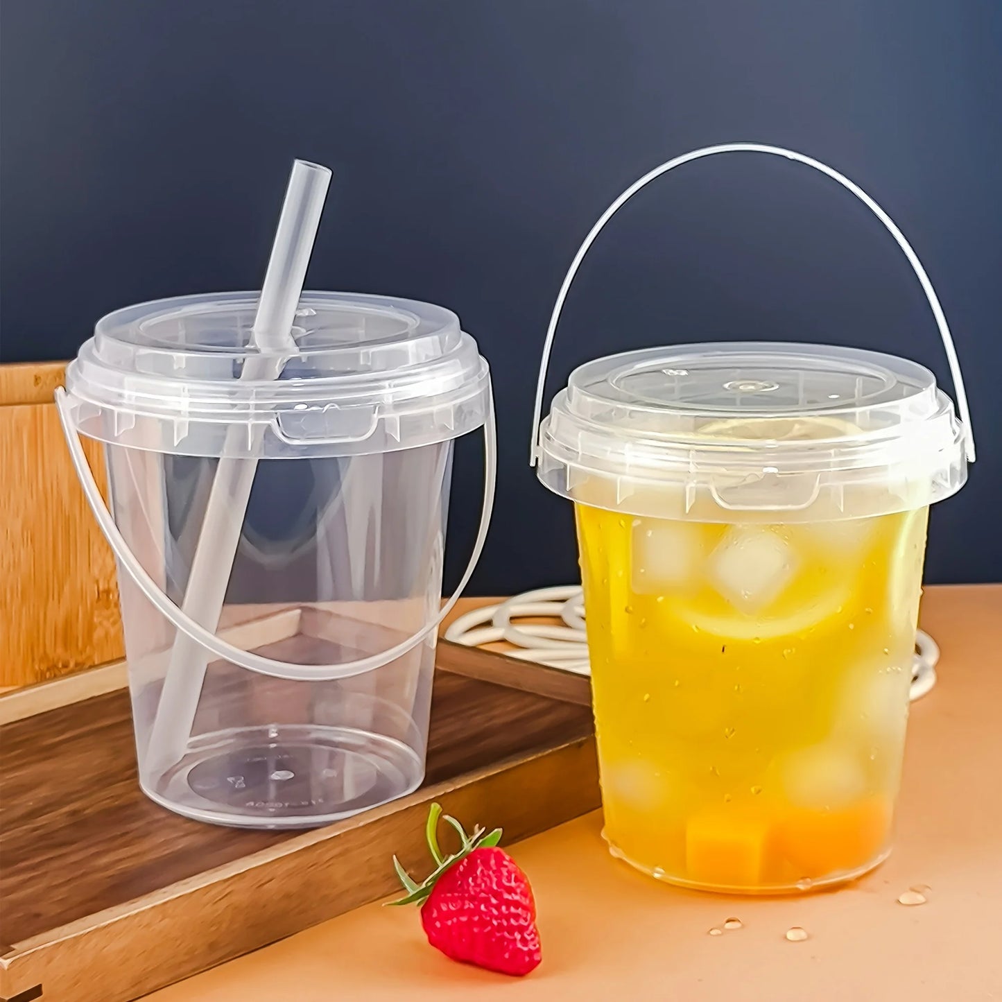 10Pcs 33.81Oz Large Plastic Cups with Lids and Straws